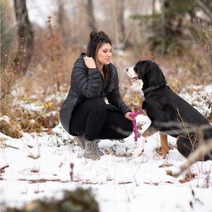 Hey Poshers. I’m Danielle. Nice to meet you.